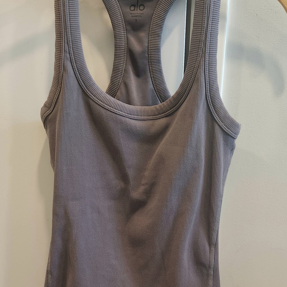 ALO Yoga Women's Gray Tank Top